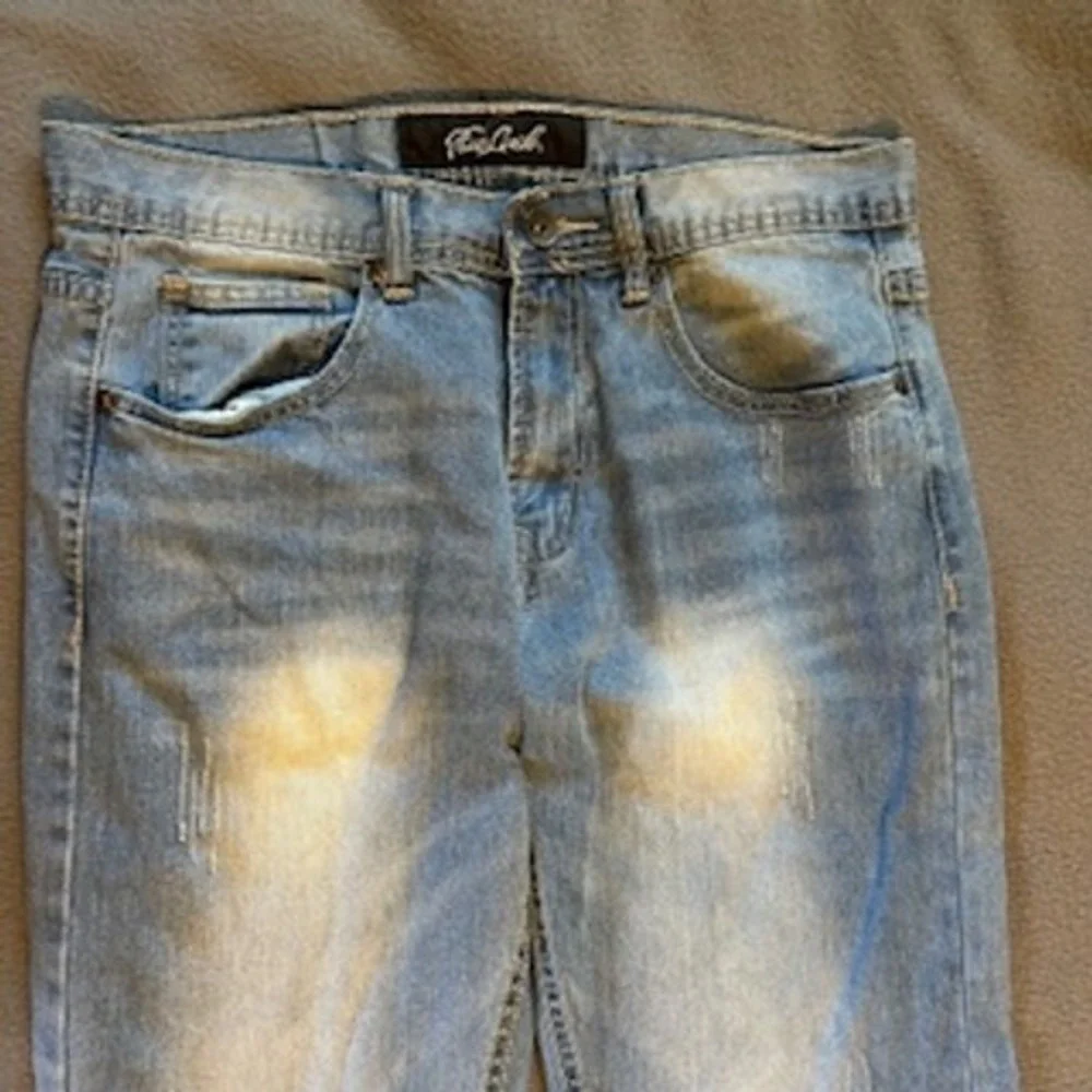 True Luck Mens Jeans‎  Light Wash Straight Leg Distressed Faded Denim Size 30/30